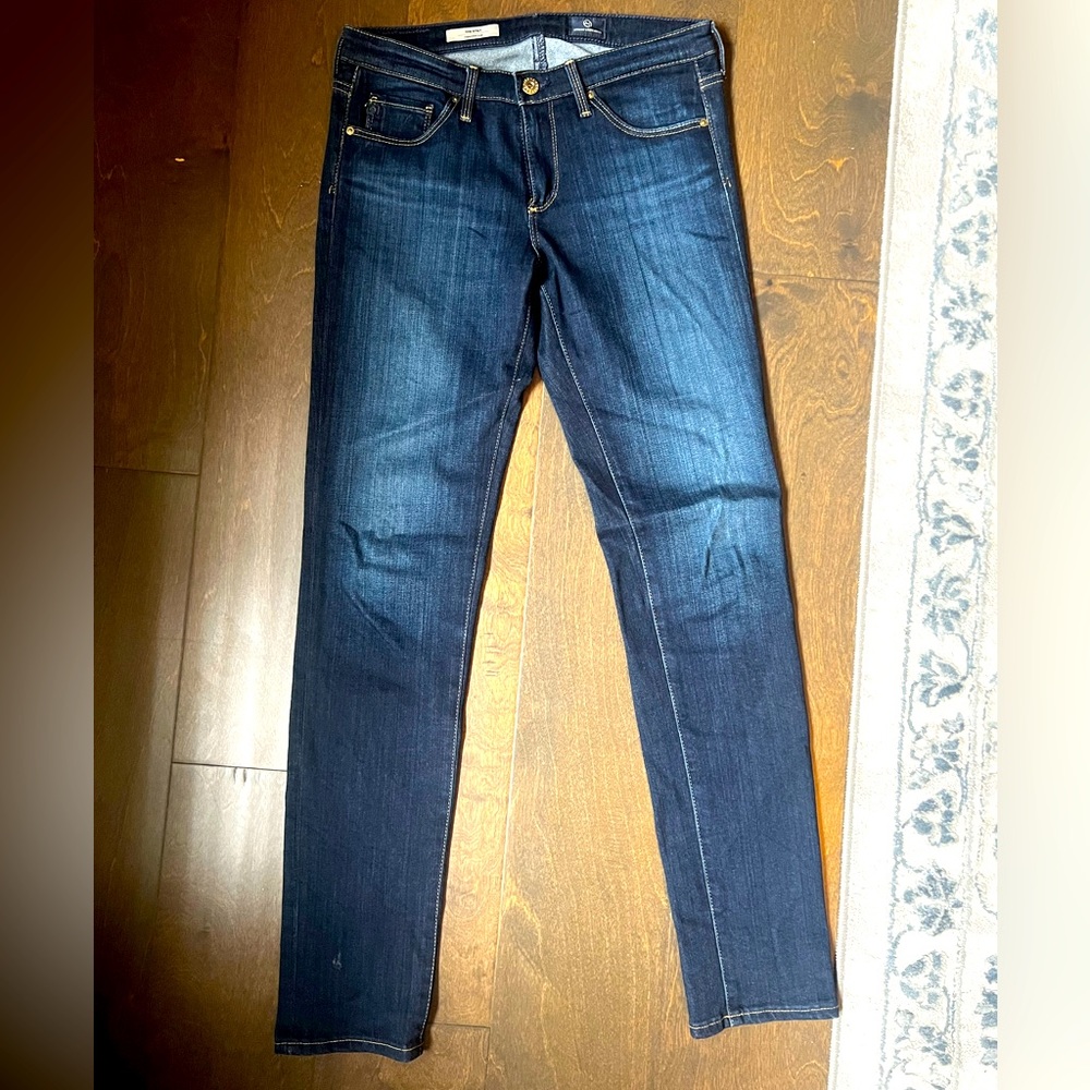 AG Adriano Goldschmied cigarette leg jeans, size 26R